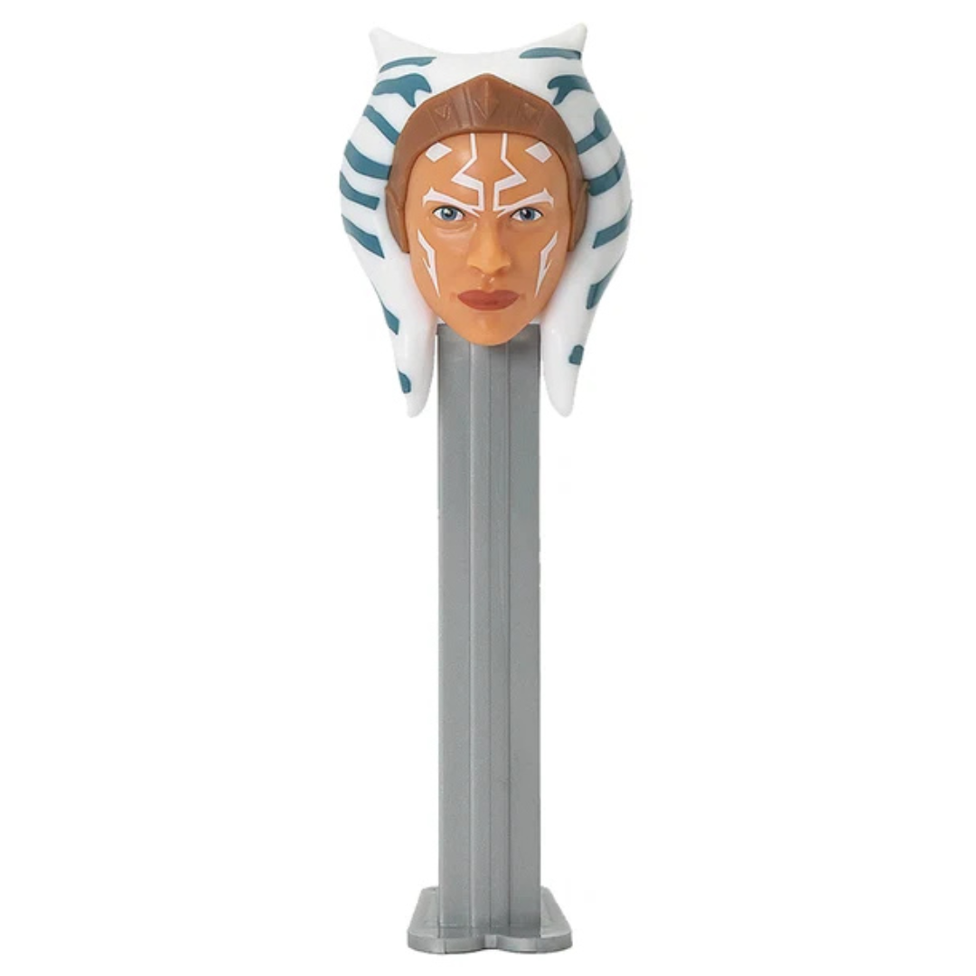 Ahsoka Tano PEZ dispenser, white and blue striped headtails, orange skin with white face markings, gray dispenser.